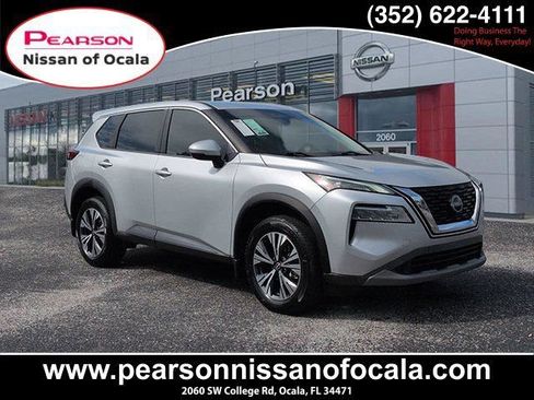 Used 2022 Nissan Rogue SV FWD image 1