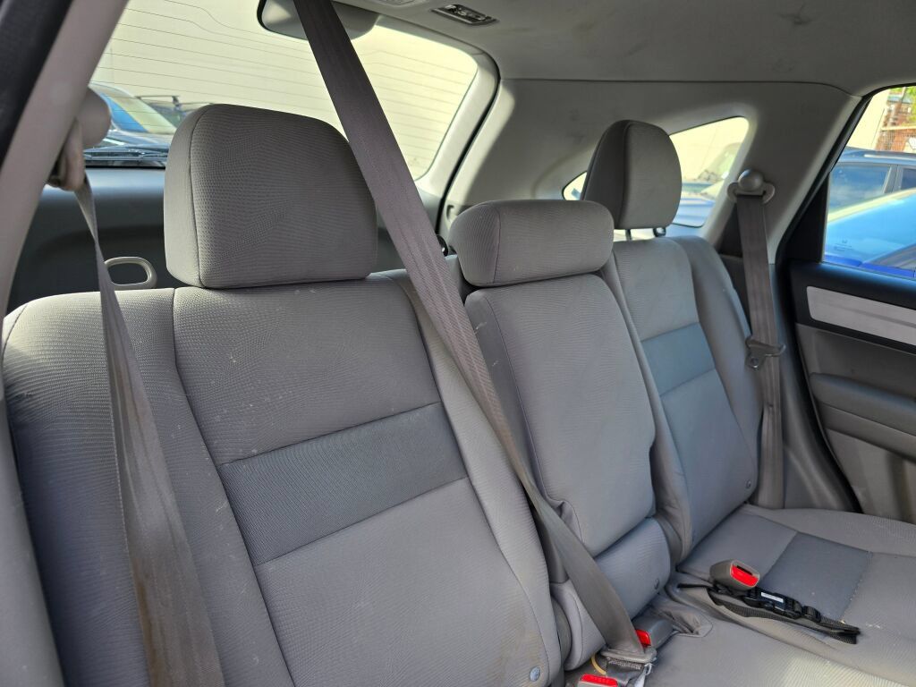 Used 2011 Honda CR-V LX image 10