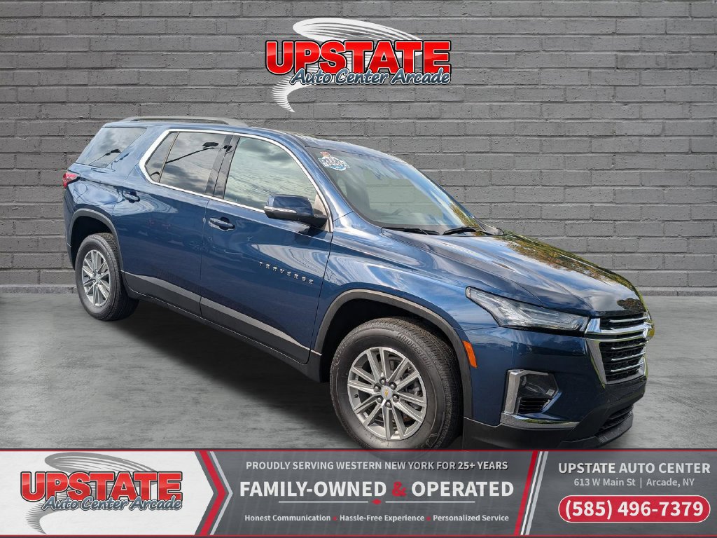 Used 2023 Chevrolet Traverse LT AWD/4WD image 1