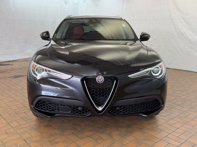 Used 2021 Alfa Romeo Stelvio Sprint w/ Cold Weather Package AWD/4WD image 2