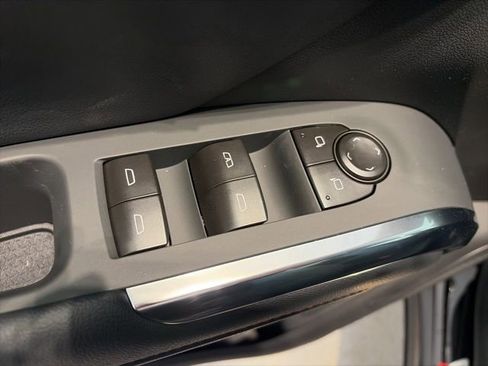 New 2026 Chevrolet Traverse Z71 w/ Driver Confidence Package image 9