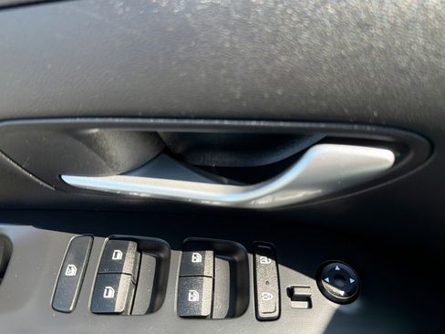Certified 2023 Hyundai Tucson SEL AWD/4WD image 16