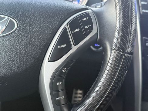 Used 2016 Hyundai Elantra GT w/ Option Group 02 image 27