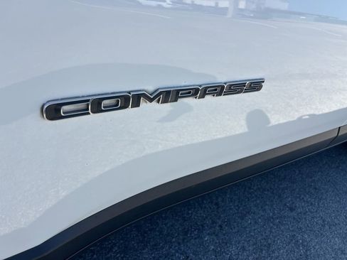 Used 2020 Jeep Compass Limited image 18