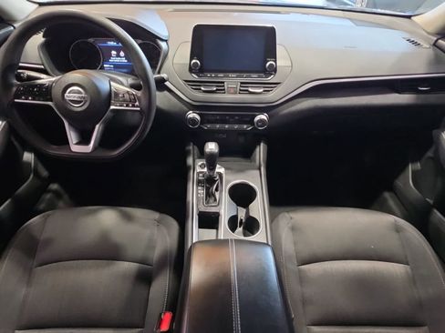 Used 2022 Nissan Altima 2.5 SV FWD image 29