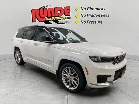 Used 2023 Jeep Grand Cherokee L Summit w/ Luxury Tech Group V AWD/4WD image 7