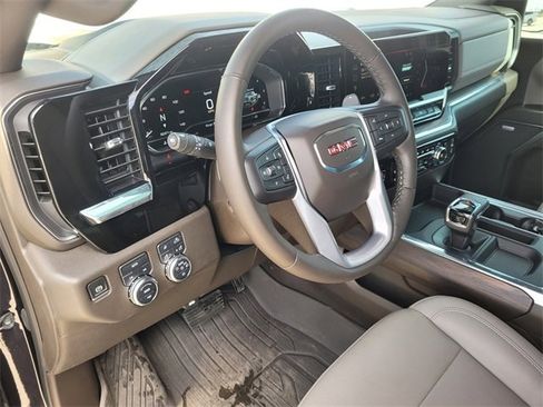 Used 2023 GMC Sierra 1500 SLT image 22