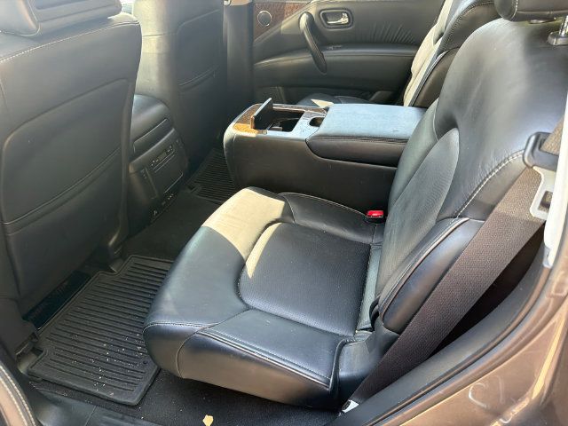 Used 2017 INFINITI QX80 2WD w/ Driver Assistance Package image 7