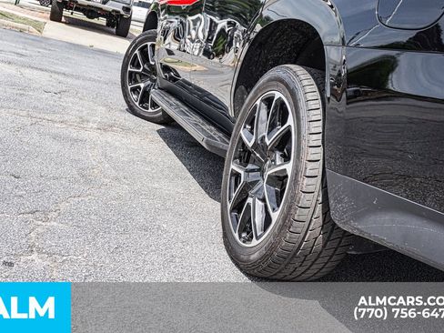 Used 2023 Chevrolet Tahoe RST w/ Luxury Package AWD/4WD image 13