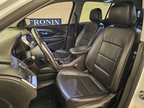 Used 2019 GMC Terrain SLT image 13