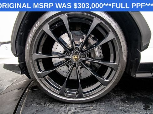 Used 2024 Lamborghini Urus S AWD/4WD image 49