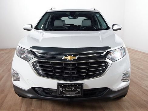 Used 2018 Chevrolet Equinox Premier AWD/4WD image 2