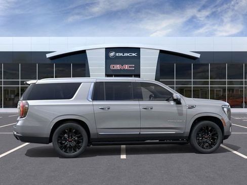 New 2026 GMC Yukon XL Denali w/ Sun & Power Step Package AWD/4WD image 5