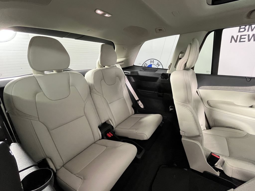 Used 2025 Volvo XC90 B6 Ultra w/ Protection Package Premier AWD/4WD image 23