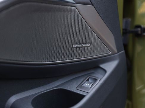 Used 2025 BMW M3 RWD image 21