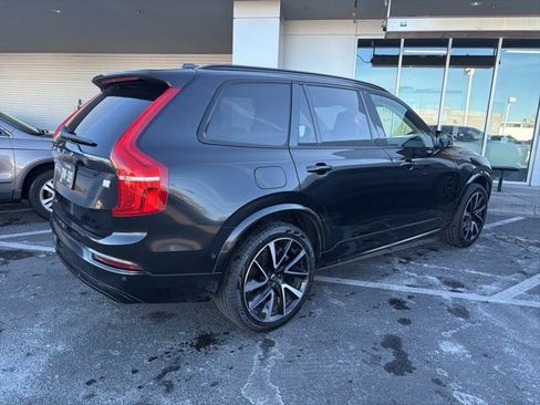Used 2023 Volvo XC90 T8 Plus image 3