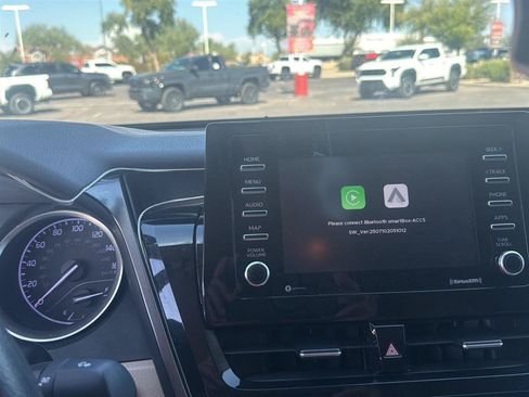 Used 2021 Toyota Camry LE w/ Carpet Mat Package (TMS) FWD image 3