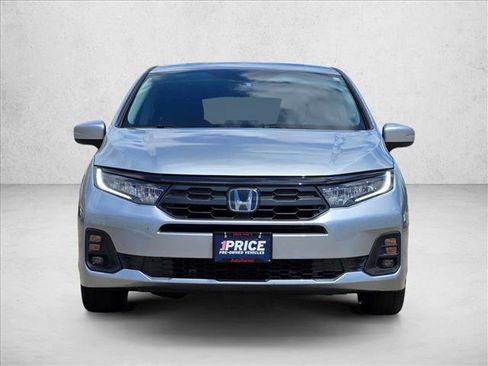 Used 2025 Honda Odyssey EX-L image 2