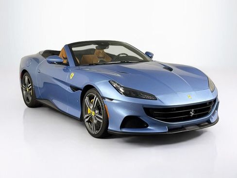 Certified 2022 Ferrari Portofino M RWD image 1