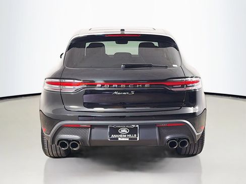Used 2024 Porsche Macan S AWD/4WD image 4