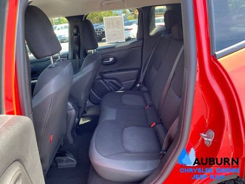 Used 2020 Jeep Renegade Trailhawk w/ Cold Weather Group AWD/4WD image 18