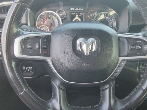 Used 2019 RAM 1500 Big Horn image 36