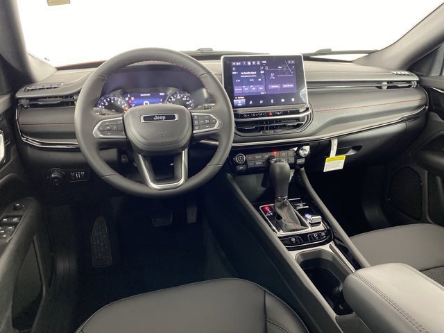New 2026 Jeep Compass Trailhawk AWD/4WD image 16