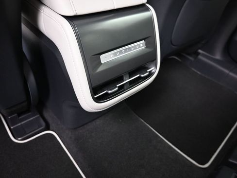 New 2026 Lincoln Nautilus Premier AWD/4WD image 30