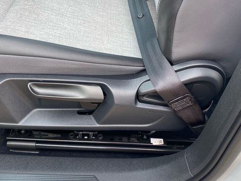 Certified 2023 Volkswagen ID.4 Pro RWD image 11