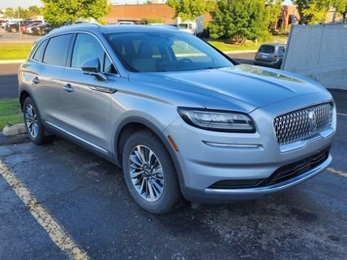 Used 2023 Lincoln Nautilus AWD w/ Premium Package image 8