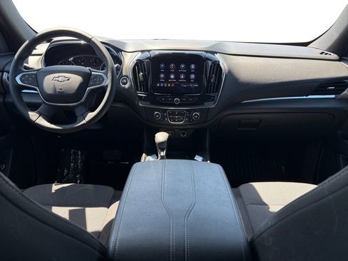 Certified 2023 Chevrolet Traverse LT FWD image 12