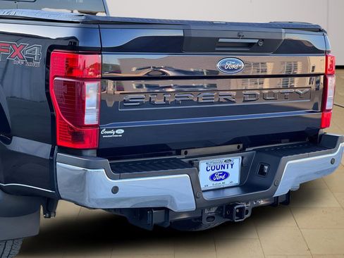 Used 2021 Ford F250 Lariat w/ Lariat Ultimate Package AWD/4WD image 46