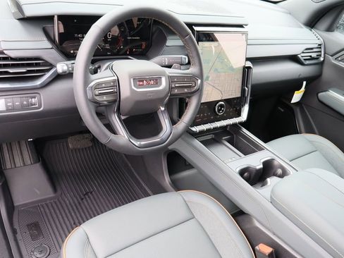 New 2026 GMC Acadia AT4 w/ Luxury Package AWD/4WD image 9