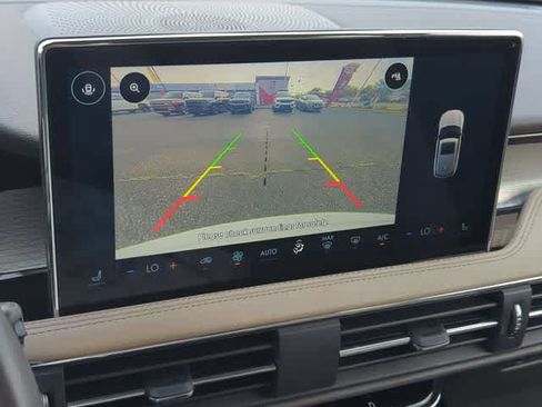 Used 2023 Lincoln Corsair FWD image 26