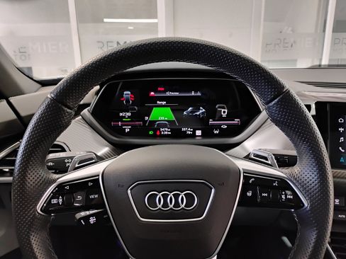 Used 2022 Audi e-tron GT Prestige w/ Prestige Package image 38