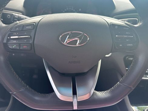 Used 2017 Hyundai Ioniq SEL image 20