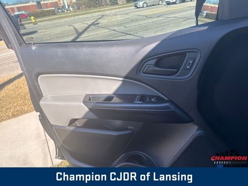 Used 2020 Chevrolet Colorado W/T w/ WT Convenience Package image 25