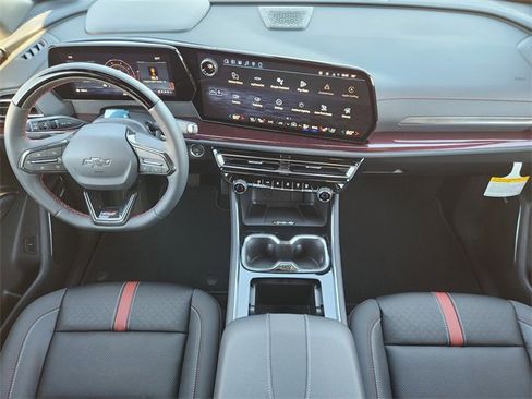 New 2026 Chevrolet Traverse RS image 27