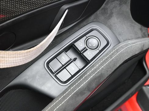 Certified 2019 Porsche 911 GT3 RS RWD image 9