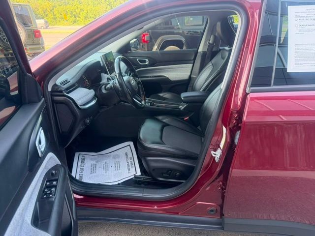 Used 2022 Jeep Compass Latitude w/ Convenience Group AWD/4WD image 13