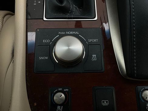 Used 2014 Lexus LS 460 w/ Comfort Package image 26