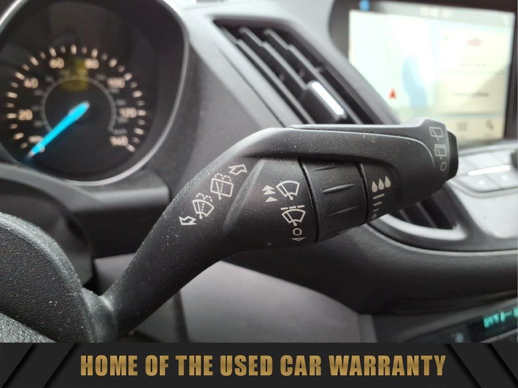 Used 2017 Ford Escape SE w/ Equipment Group 201A FWD image 23
