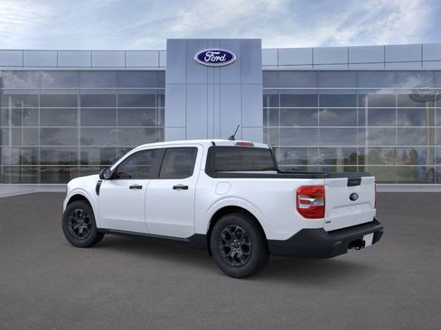 New 2025 Ford Maverick XLT image 4