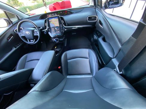 Used 2022 Toyota Prius Prime Limited FWD image 30