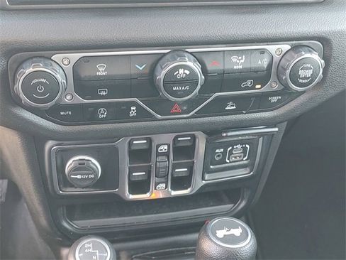 Certified 2024 Jeep Wrangler Sport S image 20