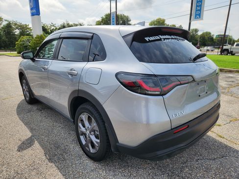 Certified 2026 Honda HR-V LX image 3