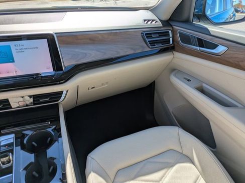 New 2026 Volkswagen Atlas SE FWD image 20