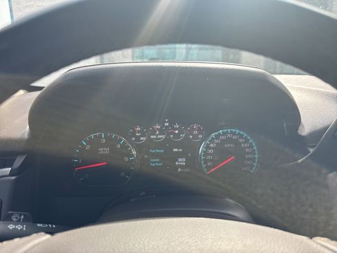 Used 2018 GMC Yukon Denali image 16