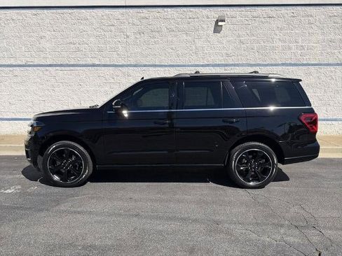 Used 2023 Ford Expedition Limited RWD image 6