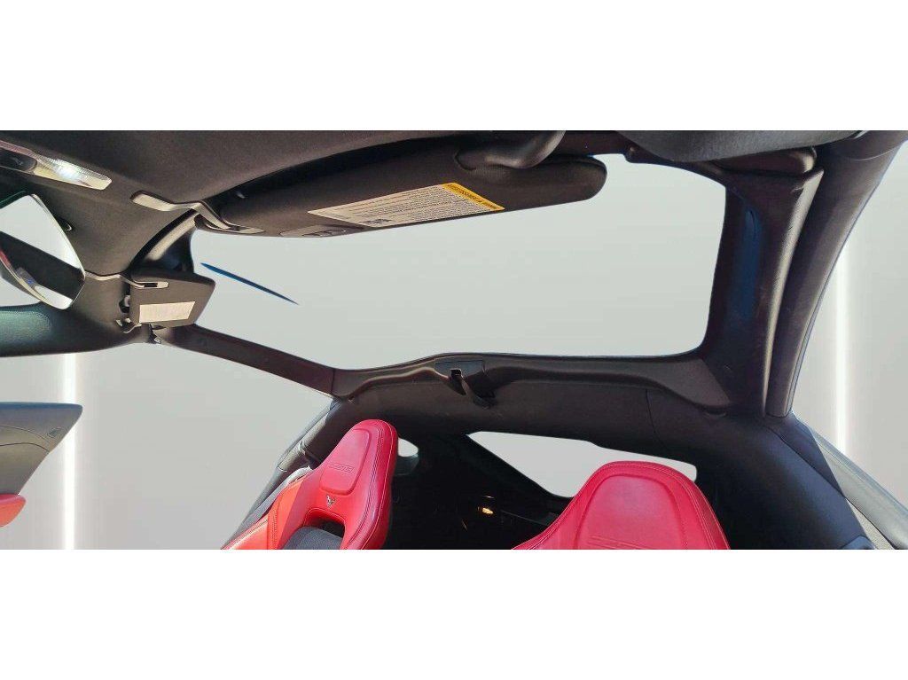 Used 2016 Chevrolet Corvette Z06 w/ Z07 Performance Package RWD image 20